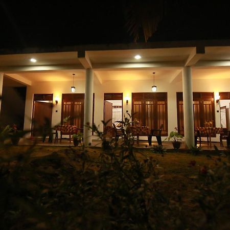 Surf Orchid Villa Weligama Eksteriør billede